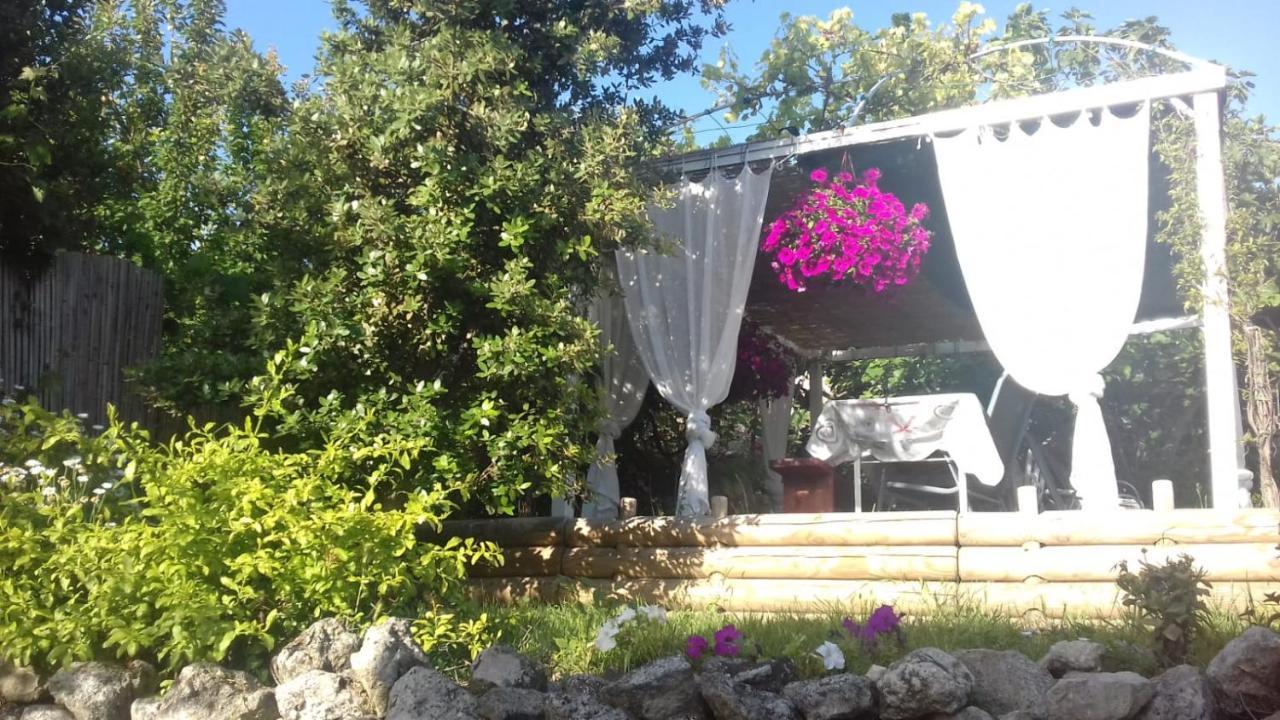 Nonna Dora Bed & Breakfast Muros Екстериор снимка