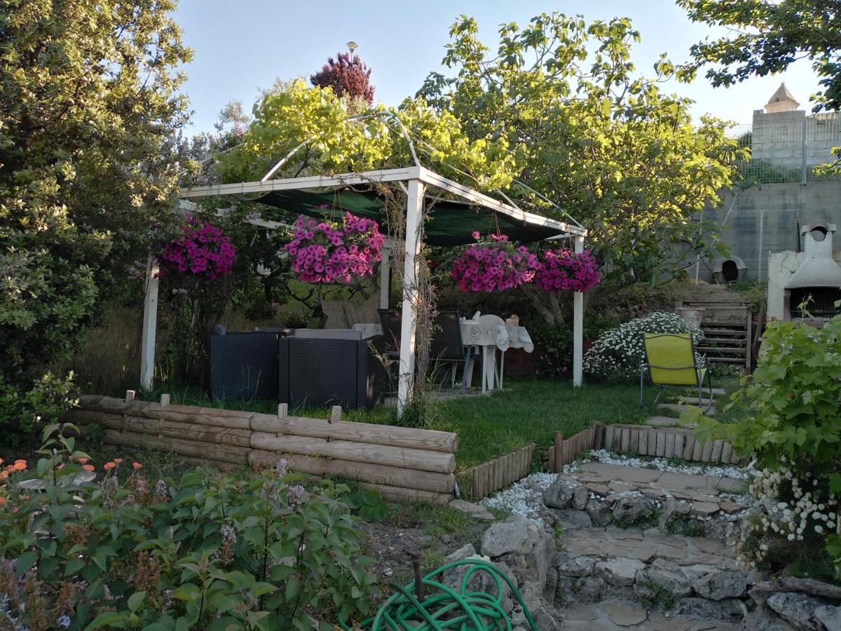 Nonna Dora Bed & Breakfast Muros Екстериор снимка