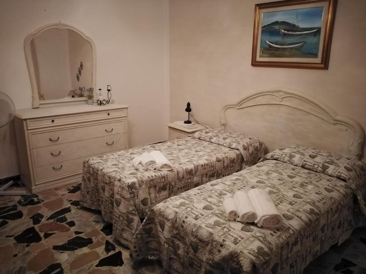 Nonna Dora Bed & Breakfast Muros Екстериор снимка